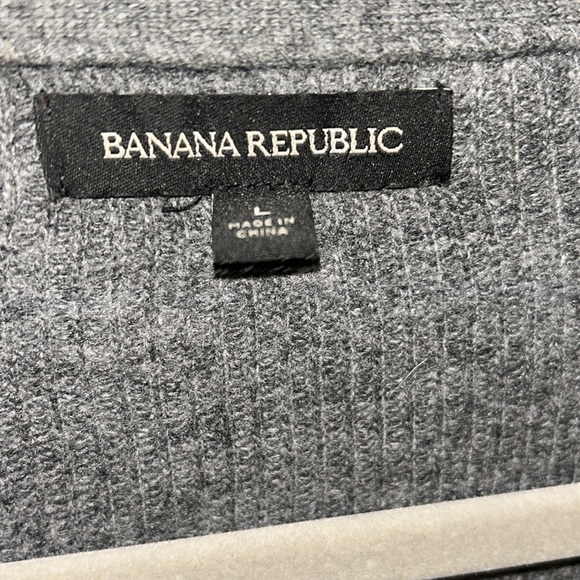 Grey Banana Republic cardigan size L. - Picture 2 of 3